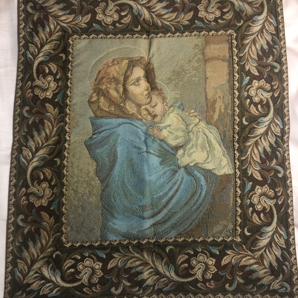 Madonna of the streets wall tapestry - Picture 2 of 5